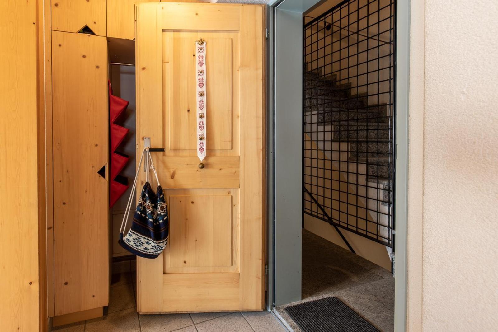 Apartamento Chasa Tredeschin Scuol Exterior foto